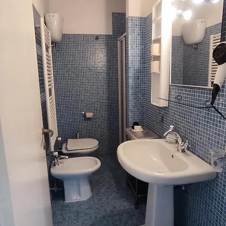 Bed & Breakfast Casa Fornaciari Beb Viareggio