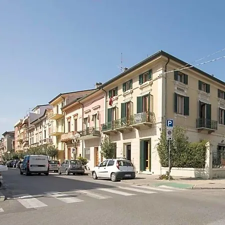 Bed & Breakfast Casa Fornaciari Beb